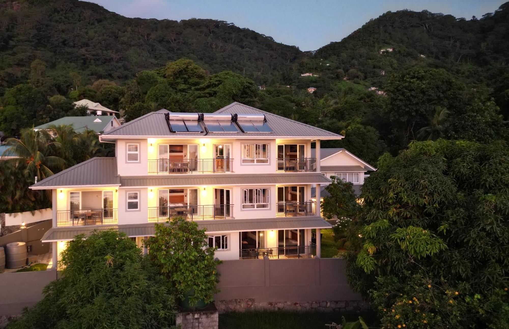 Summer Sand Holiday Apartments Beau Vallon  Exterior foto